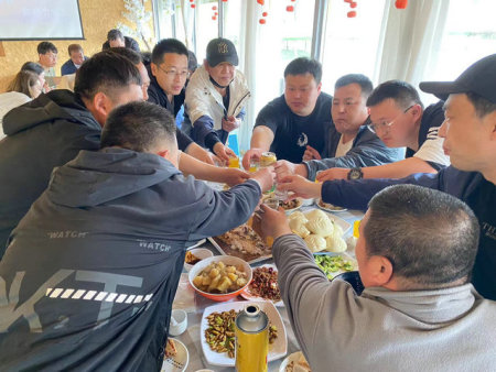 春日团建 春日团建