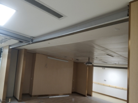 电动式挡烟垂壁