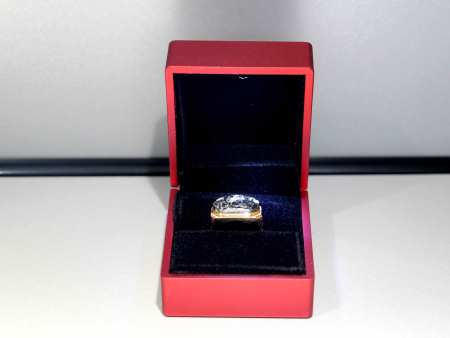 宁夏陨石出售市场的价格波动受哪些因素影响？