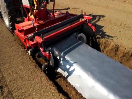 旋耕起垄铺膜机