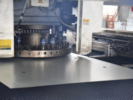 数控冲床