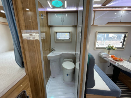 上汽跃进H500-C型旅居车内饰 上汽跃进H500-C型旅居车内饰