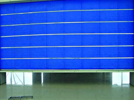 无机布防火卷帘门