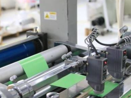 What are the advantages of combining self-adhesive die-cutting machine with digital printing equipment? Tangshan self-adhesive die cutting machine manufacturer for your analysis