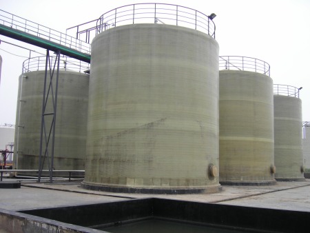化工企业复合板储罐