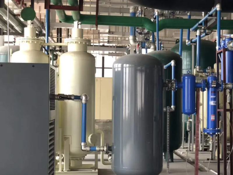 工業(yè)氣體與新能源技術(shù)之間的關(guān)系和互補(bǔ)作用是什么？唐山稅西工業(yè)氣體工廠為您解答