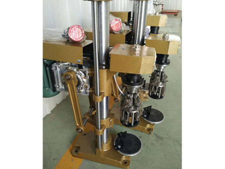 半自动防盗盖封口机 (3)