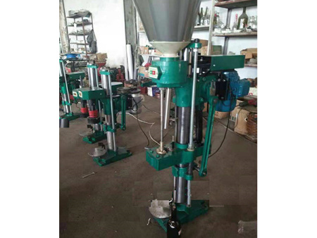 DS-1型半自动打塞机