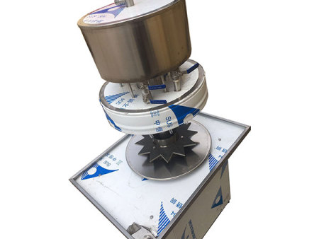 GZD-12万 能型液体灌装机 (1) GZD-12万 能型液体灌装机 (1)