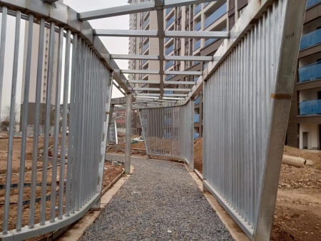 e1984596-767d-4a26-9e3f-15bcc55b3b9d