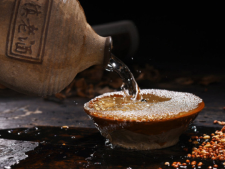釀酒行業(yè)中的常見(jiàn)問(wèn)題及解決方法？鳳凰釀酒生產(chǎn)制造廠家為您解答