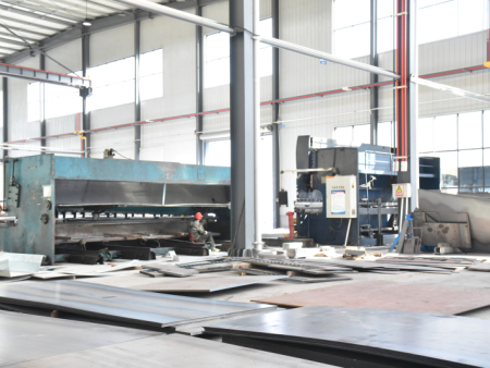 6米自动剪板机背面