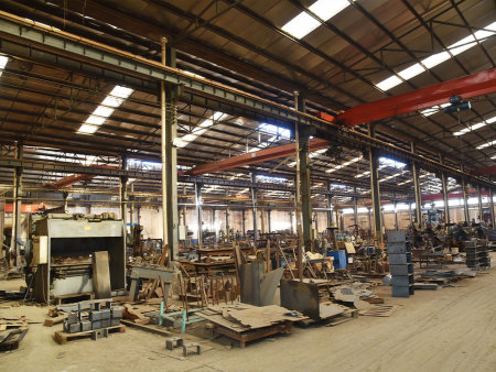 生產(chǎn)車(chē)間