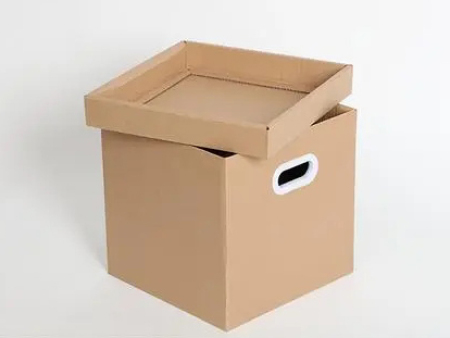 带扣纸箱