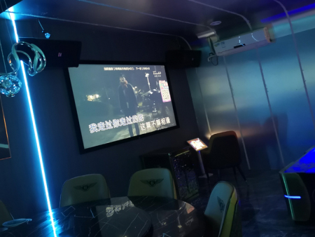 酒吧KTV包间