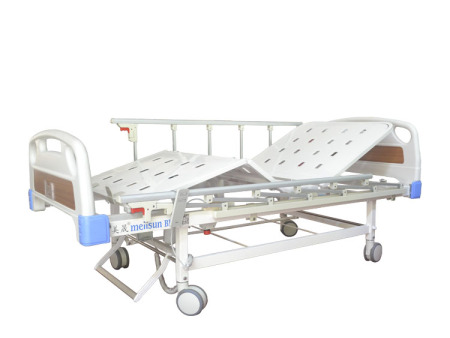 兩功能電動(dòng)護(hù)理床