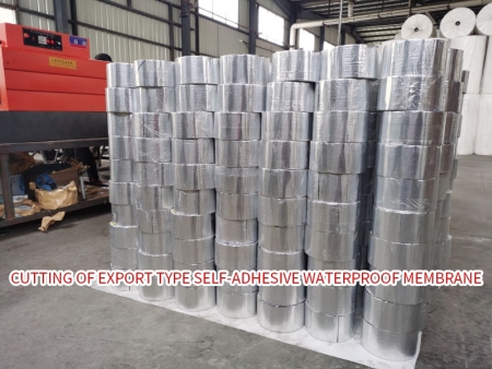出口类自粘防水卷材分切