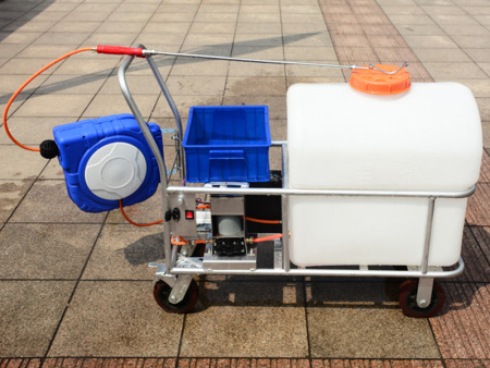 喷雾器的使用和保养小技巧