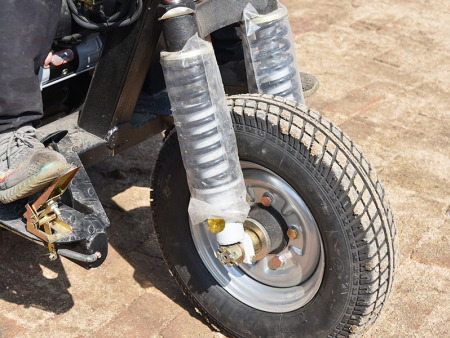 两方甩盘撒粪、撒肥车