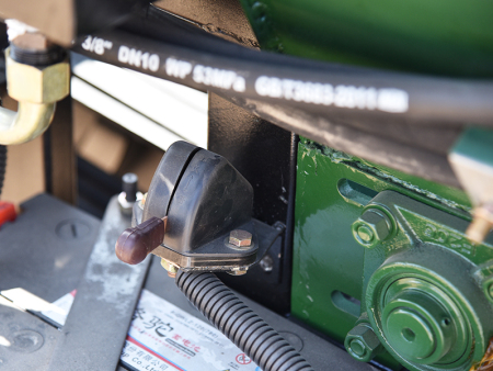 两方甩盘撒粪、撒肥车