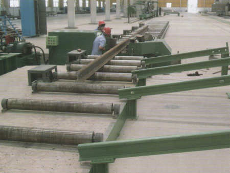 500 tons rail straightening machine