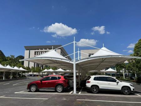 贵州市政府膜结构停车棚完工