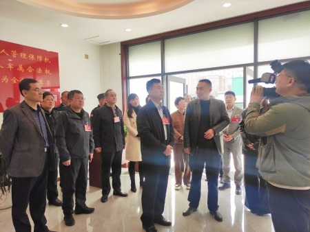 青州市人大常委会到山东坤安保安公司进行调研工作