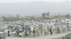 開采后的荒料場