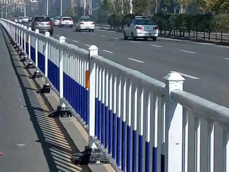 道路护栏
