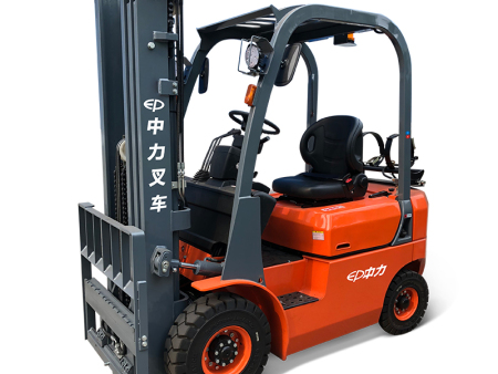 CPC(Q)D15/18T8  1.5/1.8吨内燃叉车 CPC(Q)D15/18T8  1.5/1.8吨内燃叉车