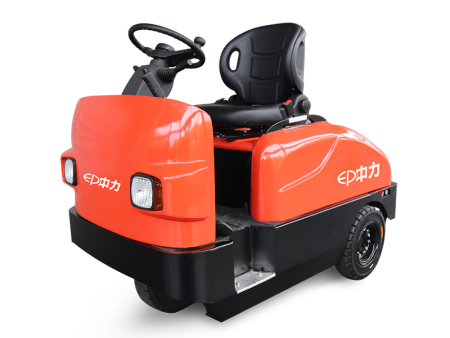 QDD20/30/40T（S） 2.0/3.0/4.0吨电动牵引车（S：电子转向）