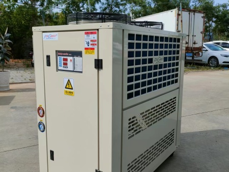 威海制冷设备-威海冷水机-威海保鲜库-威海速冻冷库安装厂家 威海制冷设备-威海冷水机-威海保鲜库-威海速冻冷库安装厂家