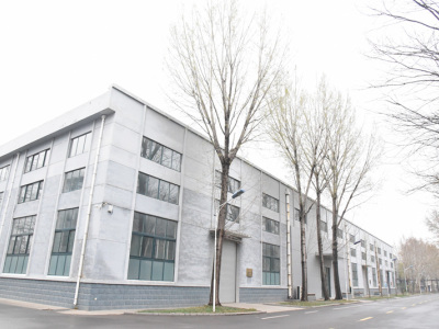 山东本鼎机械有限公司-齿轮减速器和电动滚筒供应商