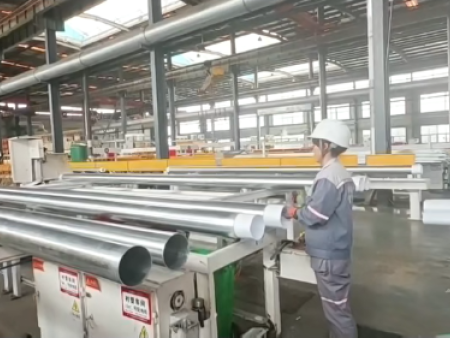 自營工廠 襯塑管生產現場