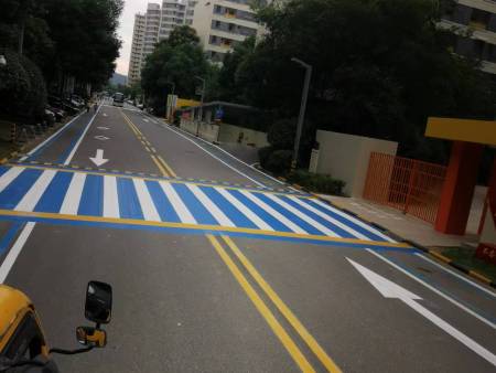 小区划线