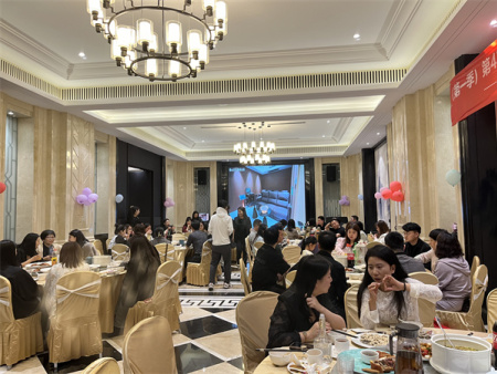 吉吉菲尚全國客戶(hù)在西安雲璟宴會(huì ) 所項目研學(xué)