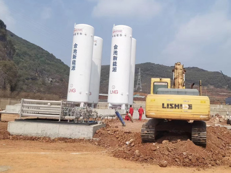 LNG储罐