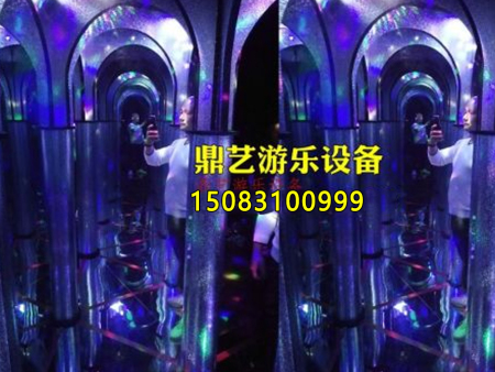 新型镜子迷宫