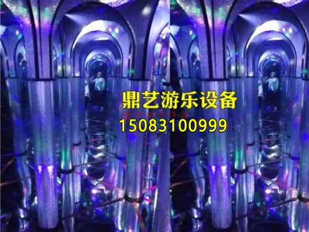 新型镜子迷宫
