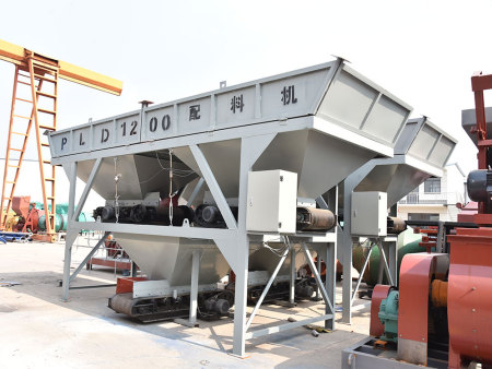 PLD1200一2配料机