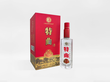 酌酒欢浓香型白酒的特点包括：