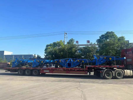 藥材收獲機發(fā)貨