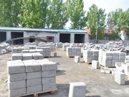 太阳能光伏发电水泥柱墩