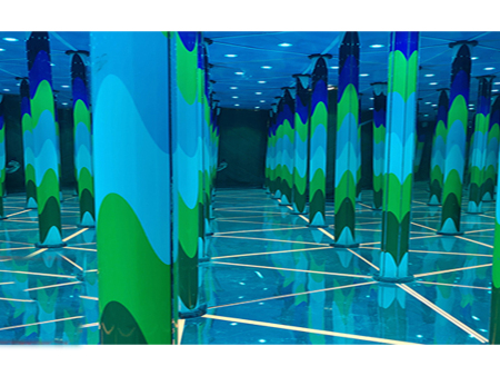 新乡镜子迷宫的主题场景比较多，该怎么选择？