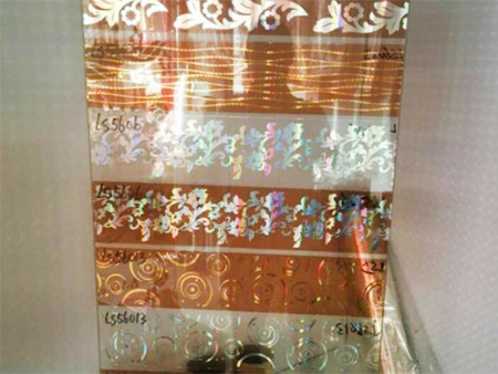 玻璃中间体彩膜