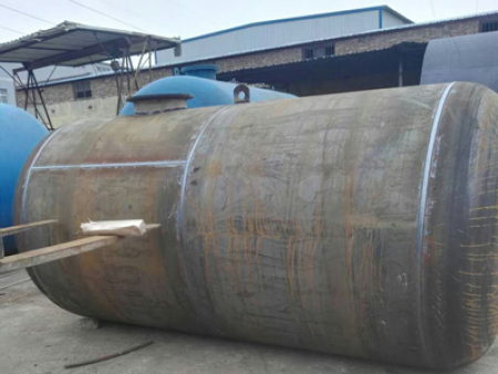 新乡华源油罐厂带大家了解下不同油品的储存注意事项及技术成本与效益分析