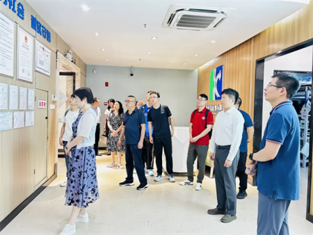 深圳大学一行莅临华康检测调研科技赋能富硒产业发展工作