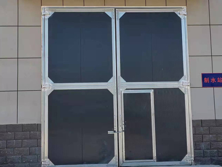 钢制保温平开门