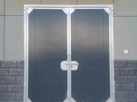 钢制保温平开门