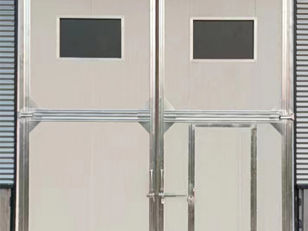 钢制保温平开门